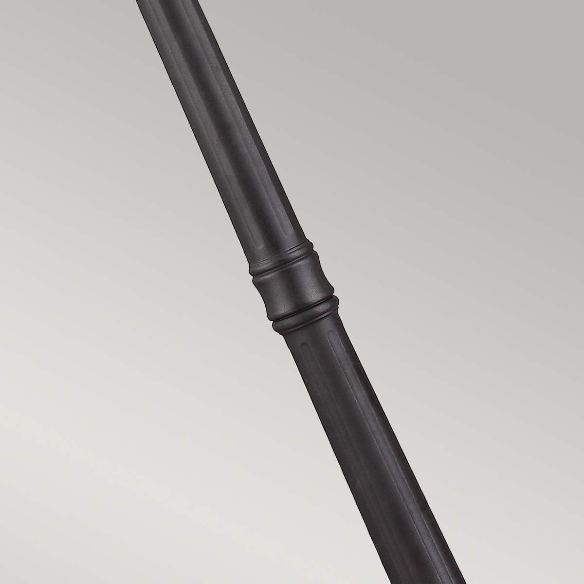 Cotswold Lane 3 - flammige große Pfostenleuchte, Schwarz - Elsteadlighting - FE - COTSLN5 - L - BK