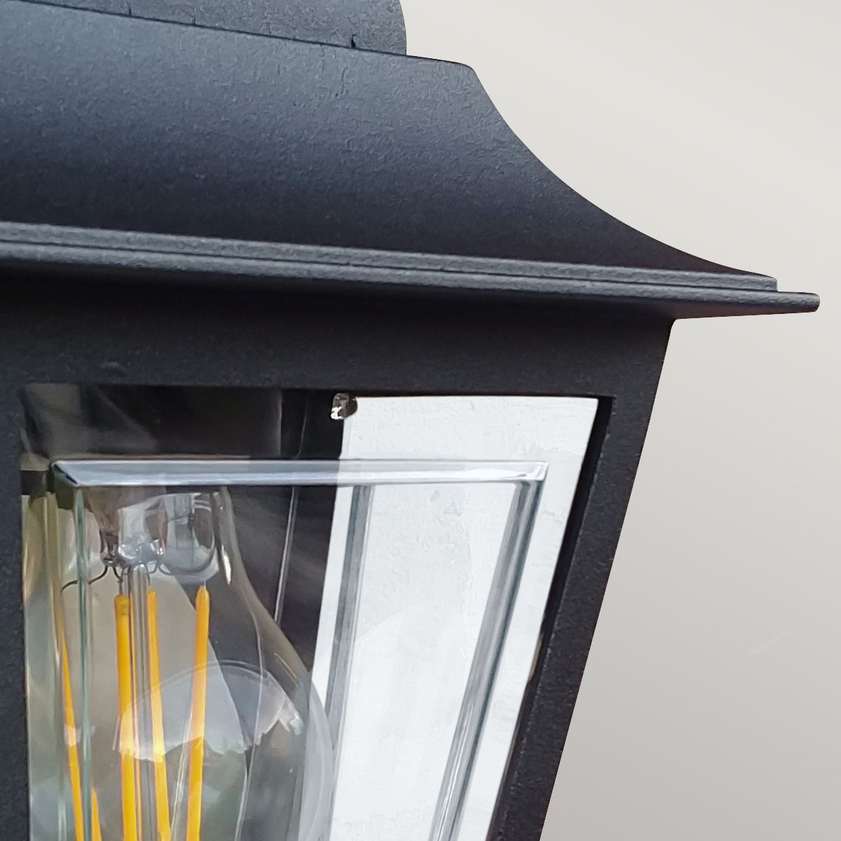 Deco Lane Halbwandlaterne, 1 l, Schwarz - Elsteadlighting - DECO - LANE7 - BLACK