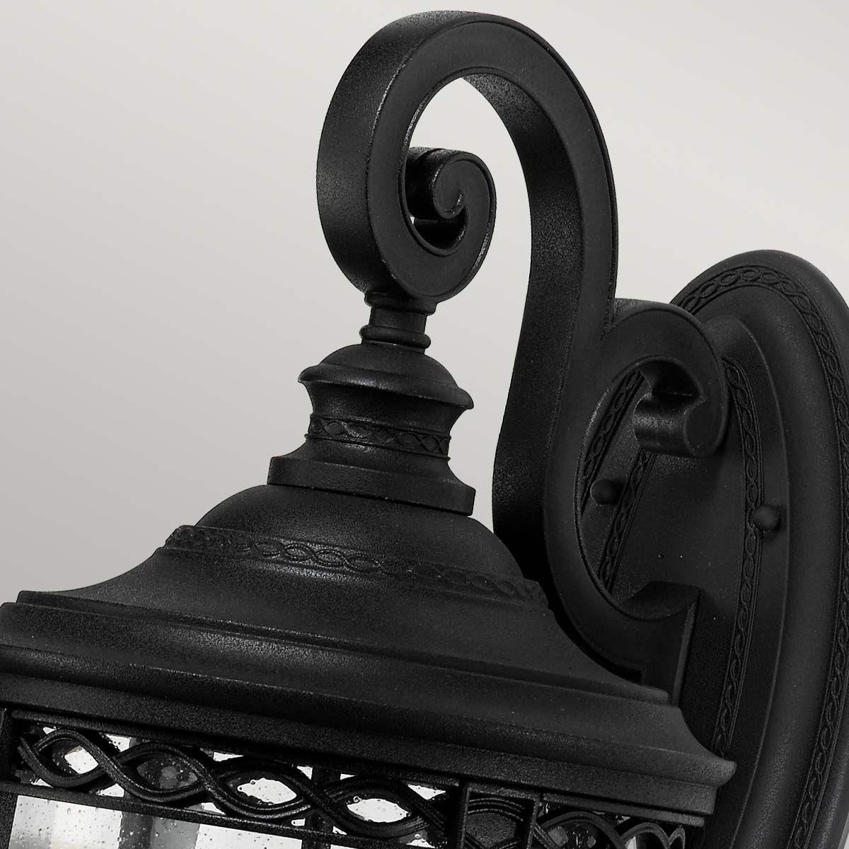 English Bridle 3 - flammige große Wandlaterne - Schwarz - Elsteadlighting - FE - EB2 - L - BLK