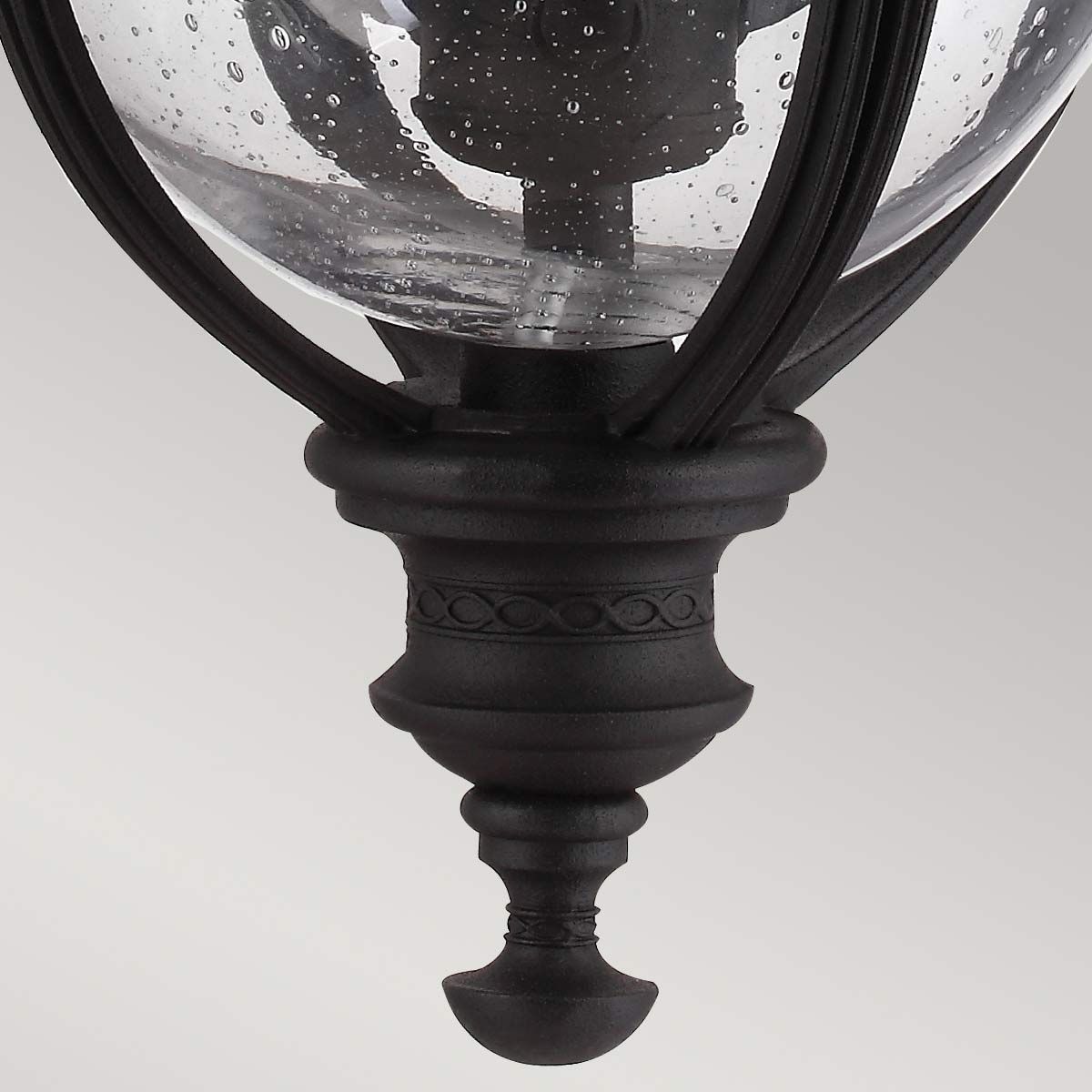 English Bridle 3 - Licht - Kettenlaterne, mittelgroß, Schwarz - Elsteadlighting - FE - EB8 - M - BLK