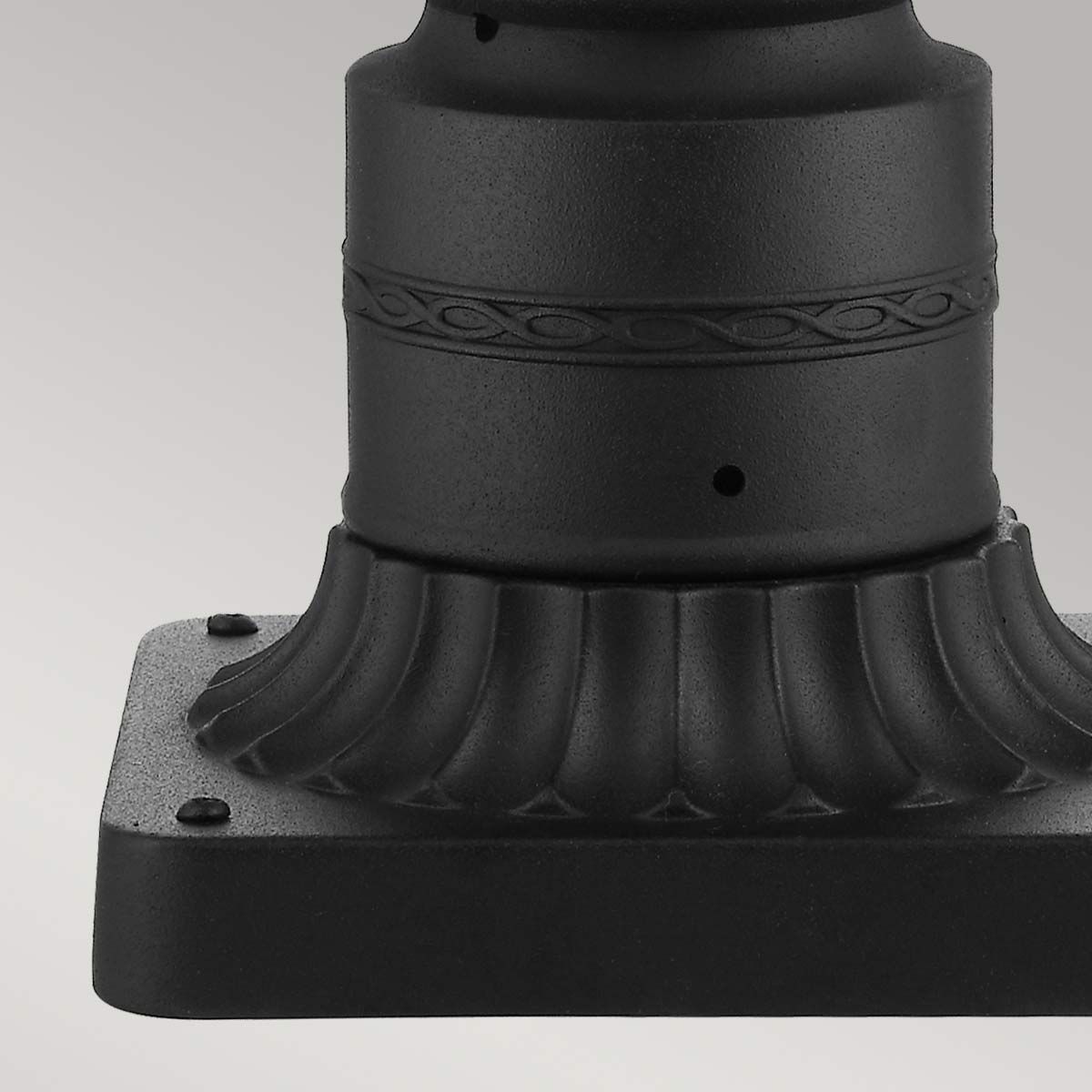 English Bridle 3 Light Medium Pedestal - Schwarz - Elsteadlighting - FE - EB3 - M - BLK