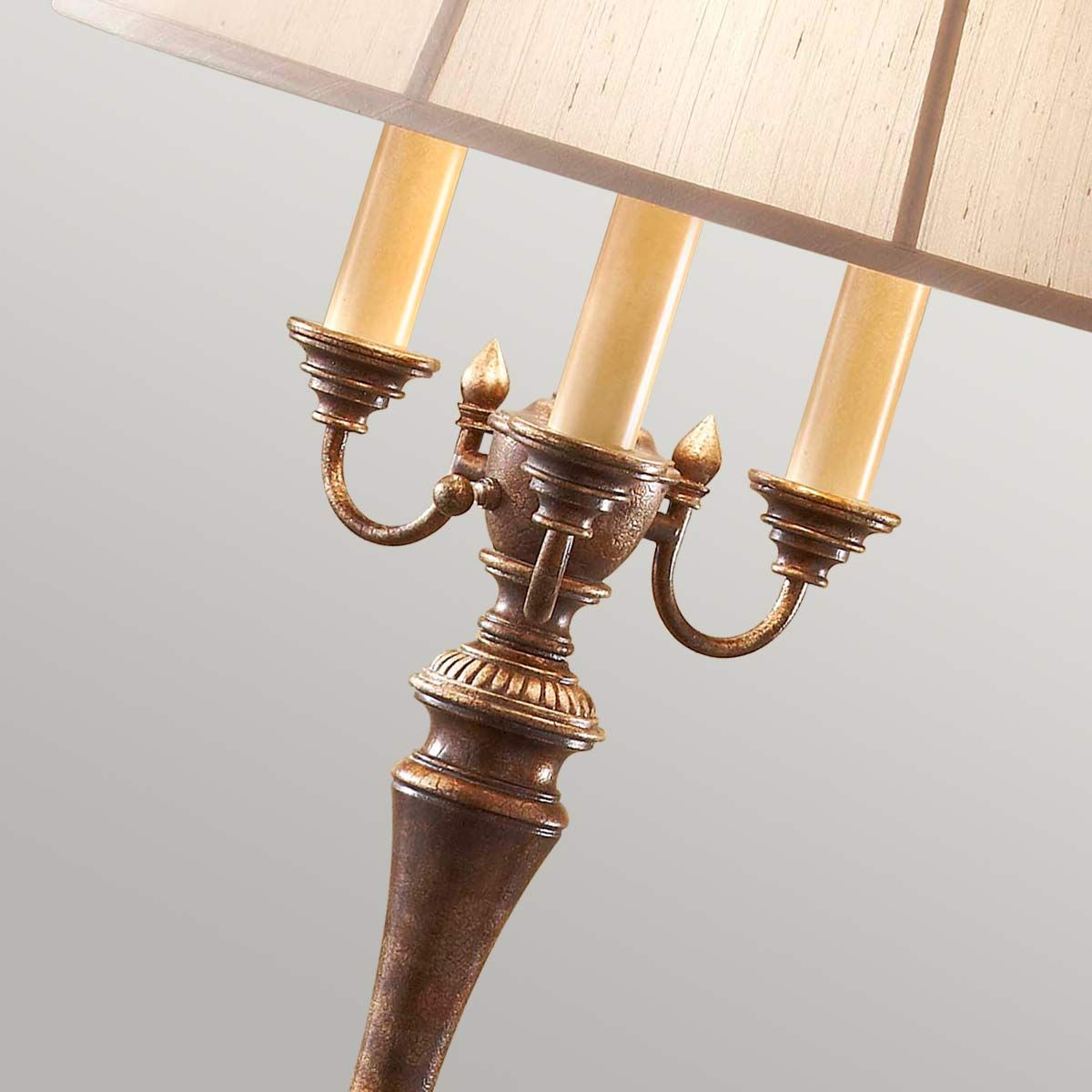 Gibson 4-flammige Stehlampe - Cambridge Crackle mit Desert-Schirm - Elsteadlighting - leuchtengrosshandel24