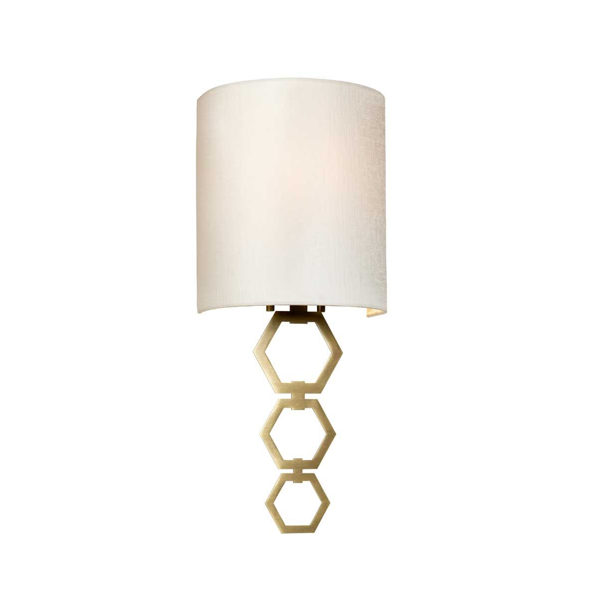 Kleine Wandleuchte Clark mit 1 Licht, gealtertes Messing, Lampenschirm aus elfenbeinfarbener Kunstseide - Elsteadlighting - leuchtengrosshandel24