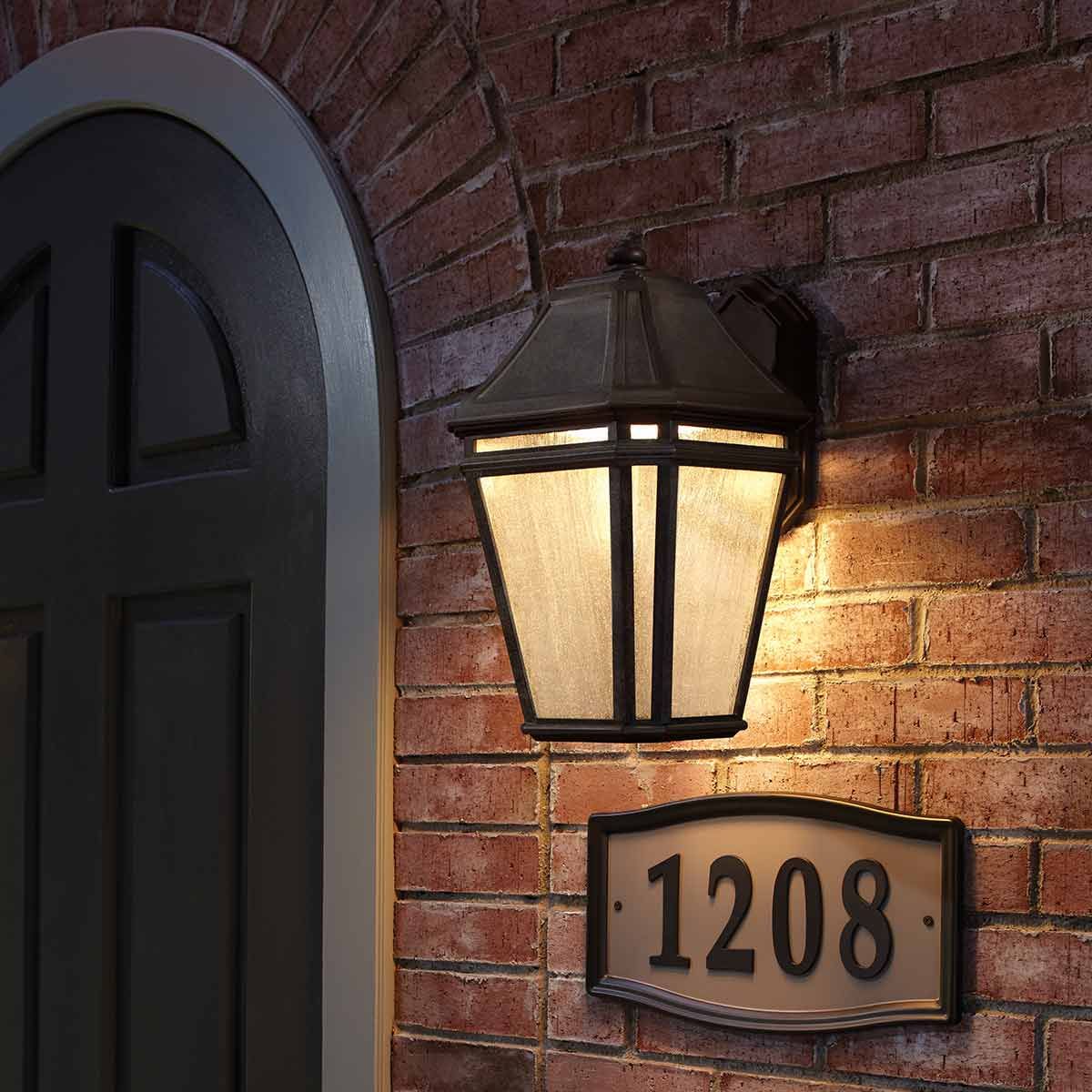 Londontowne 1 - flammige Wandlaterne - Verwitterte Kastanie - Elsteadlighting - FE - LONDONTOWNE
