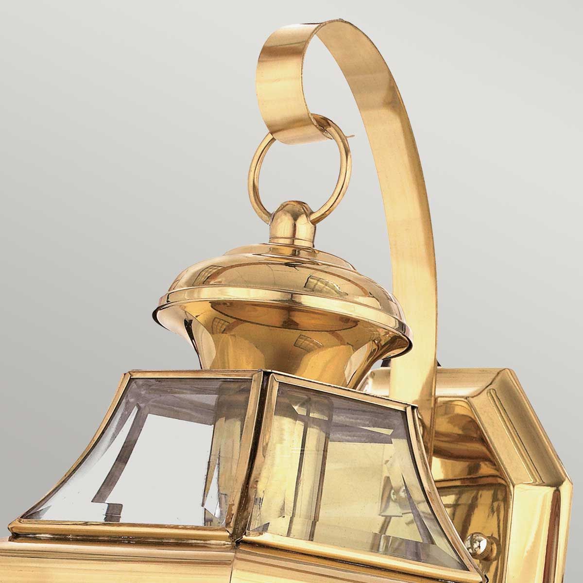 Newbury - Mittelgroße Wandlaterne mit 1 Licht - Lackiertes poliertes Messing - Elsteadlighting - QZ - NEWBURY2 - M - PB