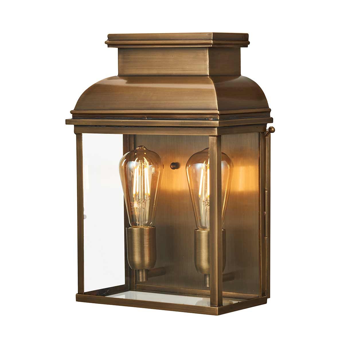 Old Bailey Große Wandlaterne mit 2 Lichtern, gealtertes Messing - Elsteadlighting - OLD - BAILEY - L - BR