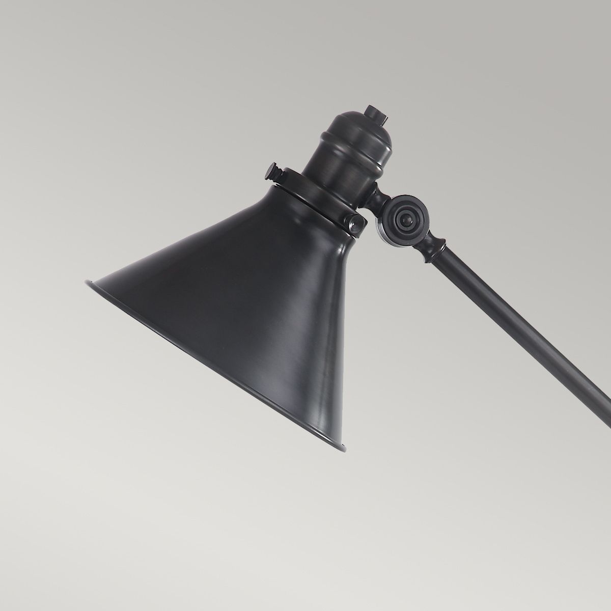 Provence 1 - flammige Tischlampe - Altbronze - Elsteadlighting - PV - TL - OB