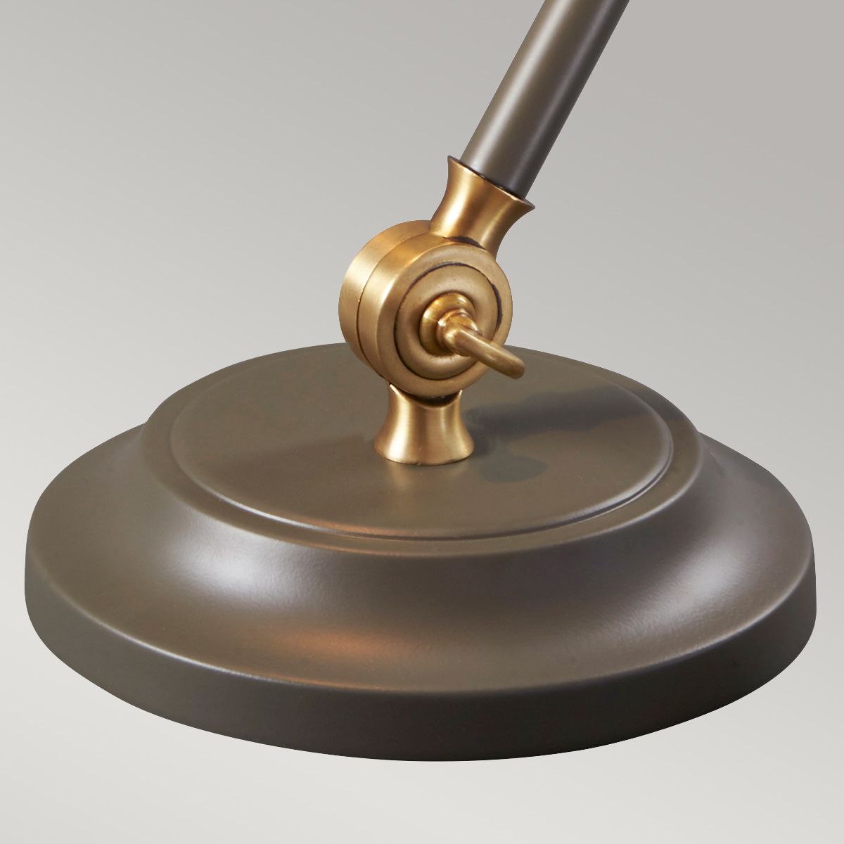 Provence Element Mini - Tischlampe mit 1 Licht, Dunkelgrau/Gealtertes Messing - Elsteadlighting - PV - ELEMENT - GAB