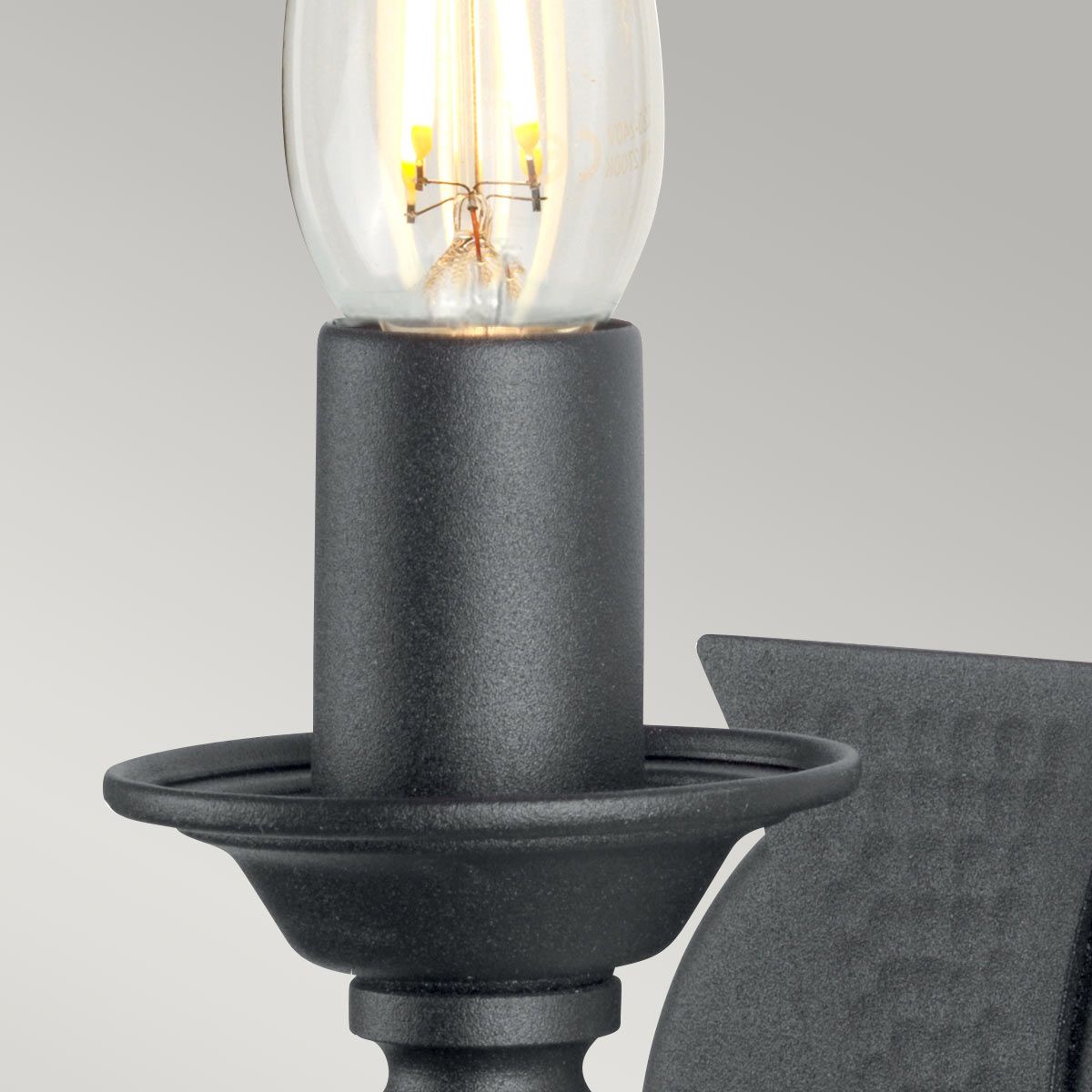 Saxon 1 - flammige Wandleuchte - Schwarz - Elsteadlighting - SAX1 - BLK