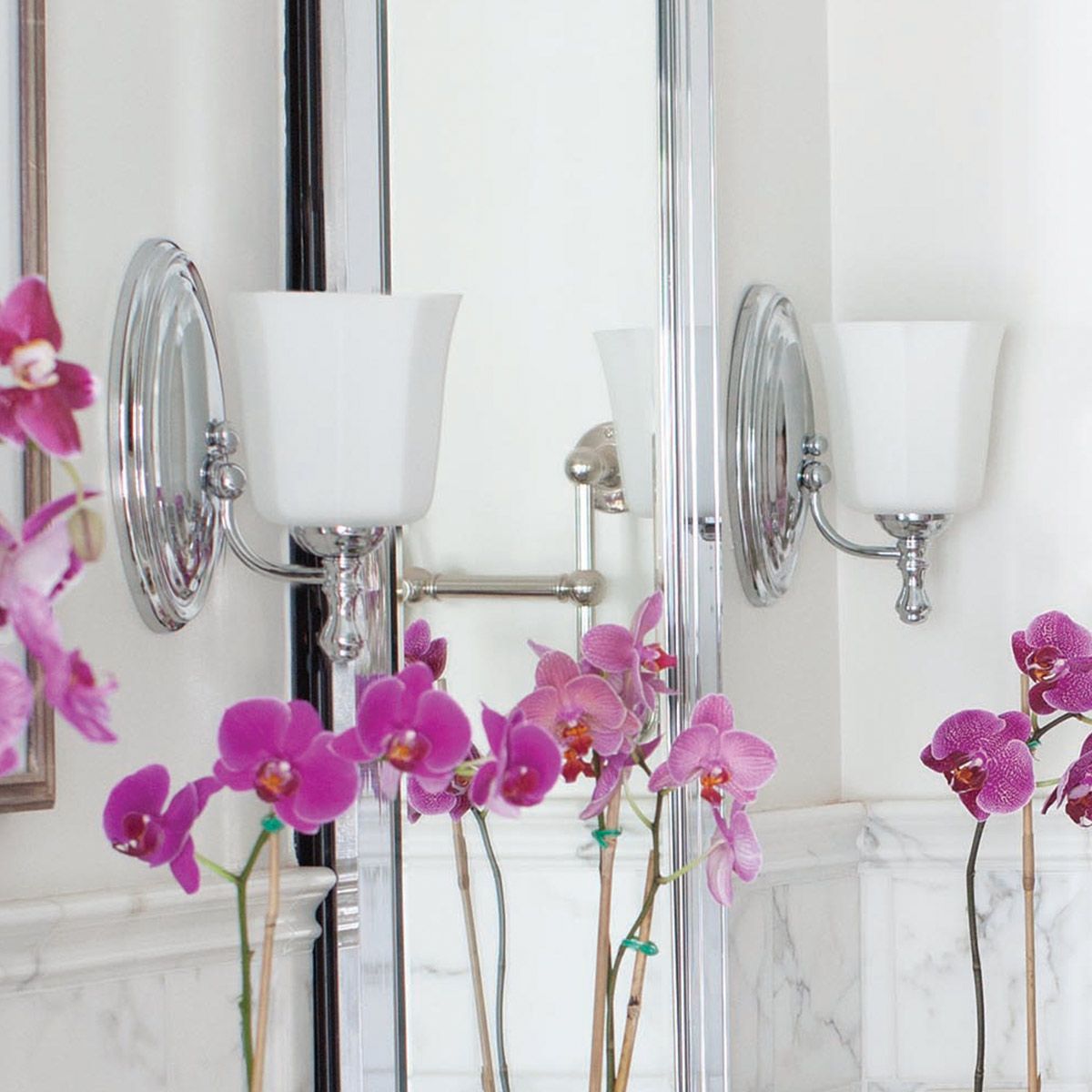 Shelly 1 - flammige Wandleuchte - Poliertes Chrom - Elsteadlighting - HK - SHELLY1 - BATH