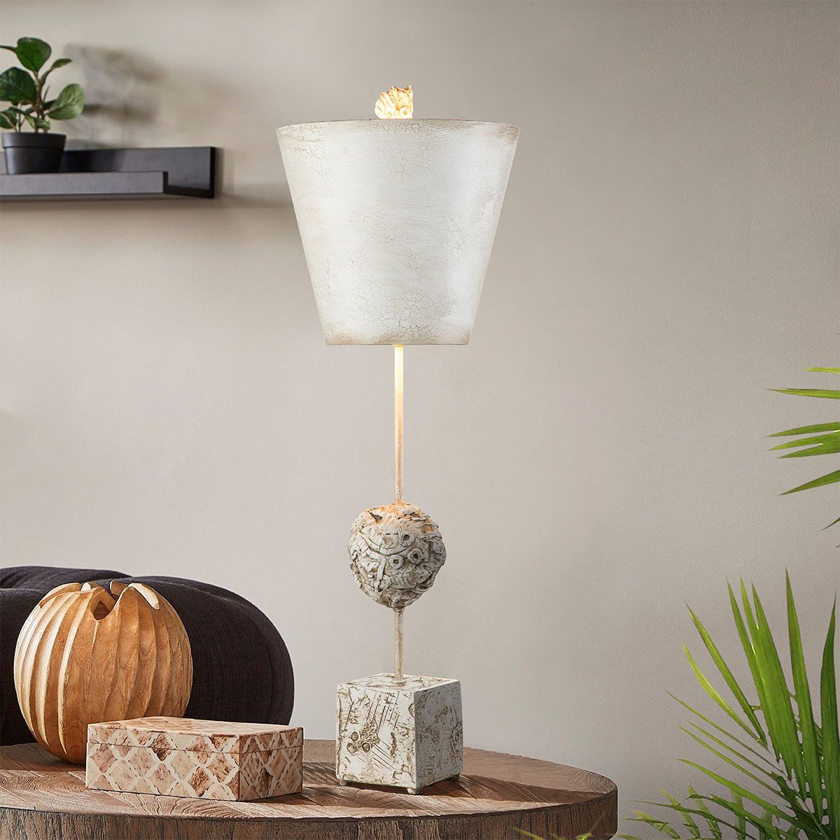 Tischlampe „Petra“, 1 l, Knochenweiß, Knochenweiß mit Lampenschirm in Antik - Knochenweiß - Elsteadlighting - FB - PETRA - TL
