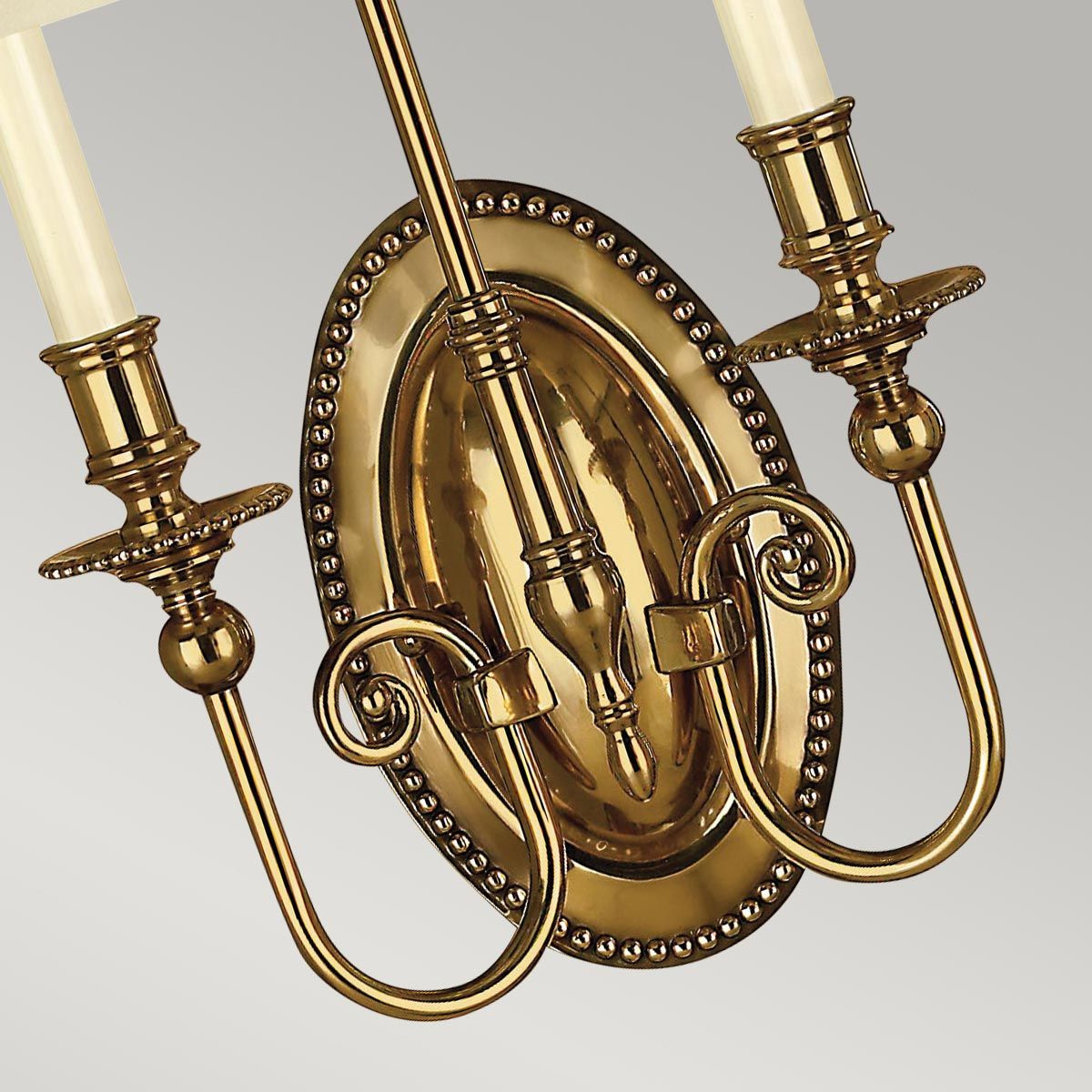 Wandleuchte „Cambridge“ mit 2 Lichtern, brüniertes Messing mit elfenbeinfarbenem Schirm - Elsteadlighting - leuchtengrosshandel24