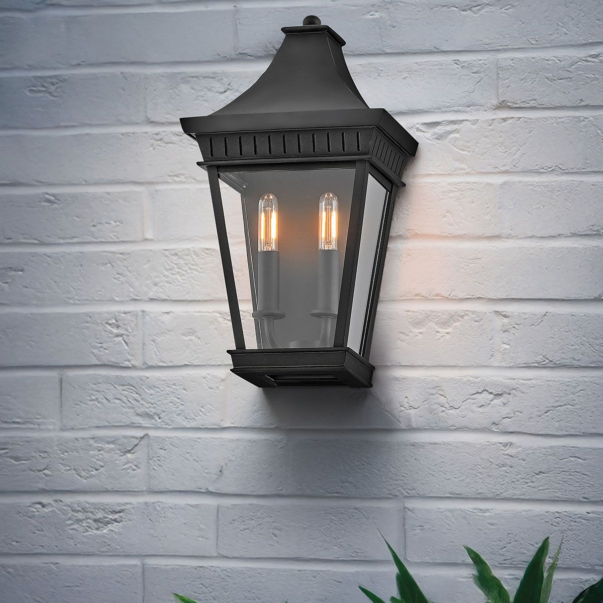 Hinkley Chapel Hill Halbwandlaterne für den Außenbereich - Elsteadlighting - leuchtengrosshandel24