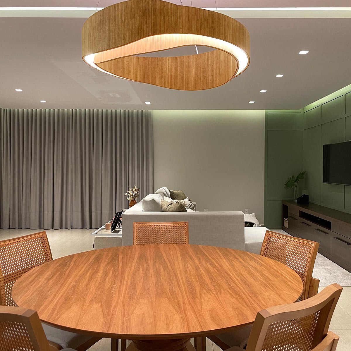 Horizon LED Medium Ring Pendelleuchte - Accord Lighting - QN - HORIZON - RING - LED - 80 - TEAK
