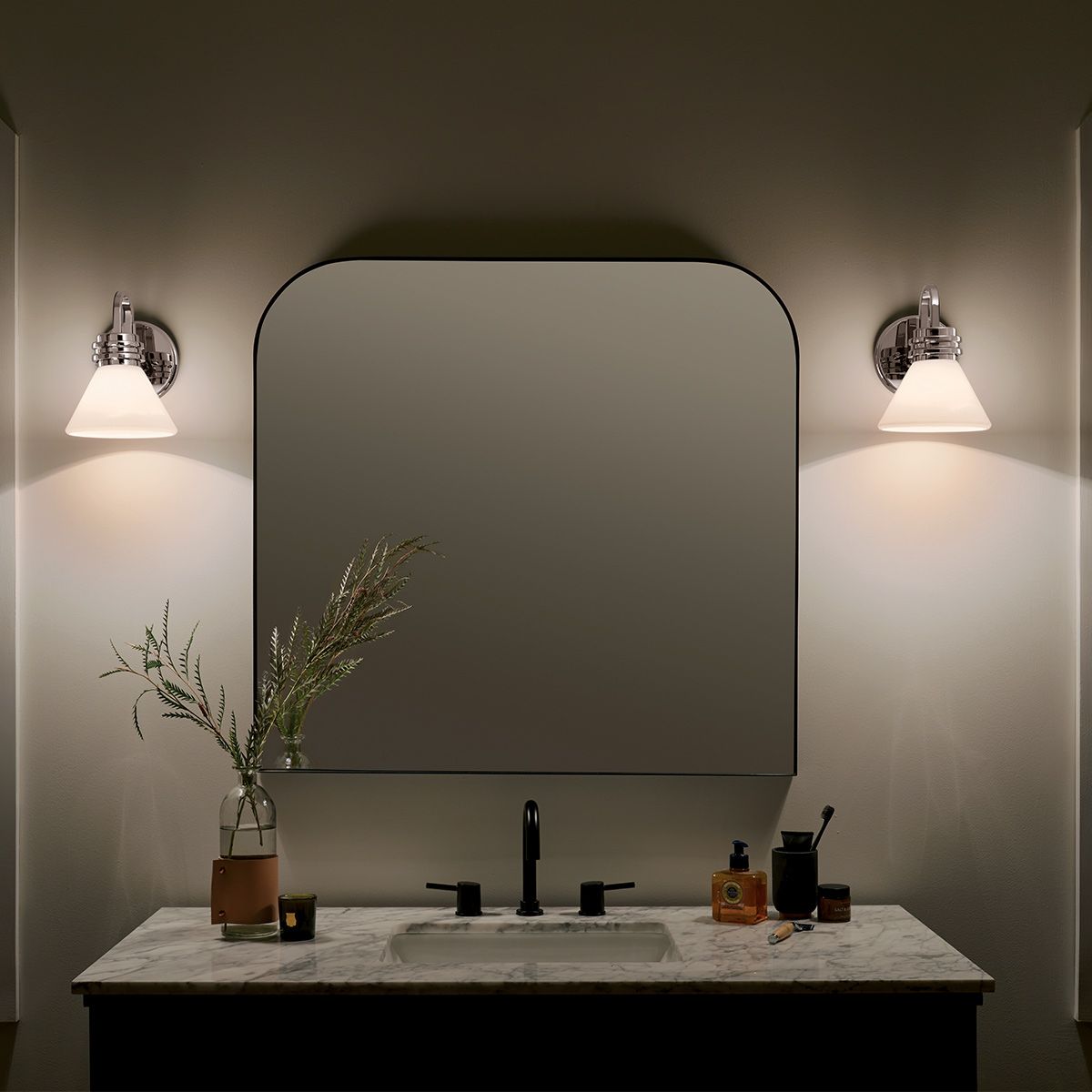 Kichler Farum Wandleuchte, 1 l, poliertes Chrom - Elsteadlighting - leuchtengrosshandel24