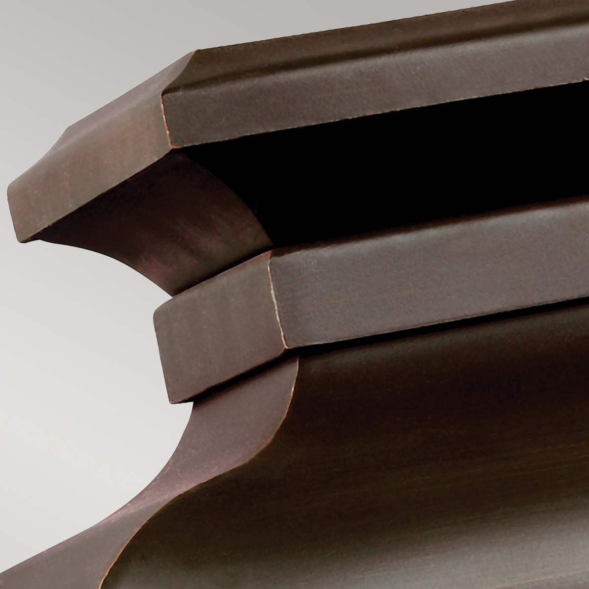 Kleine Wandlaterne Pediment mit 2 Lichtern, dunkles gealtertes Kupfer - Elsteadlighting - FE - PEDIMENT - S