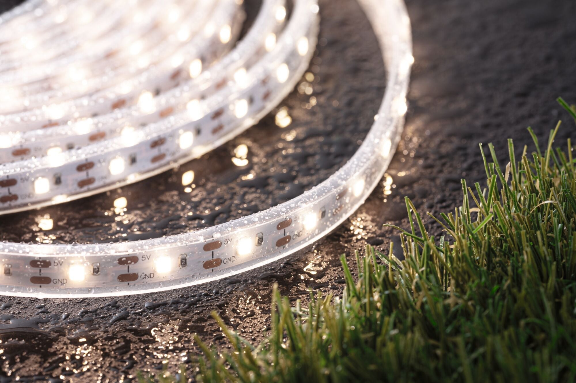 LED Stripe LED Stripe inkl. Fernbedienung 10m IP44 3,2W 28lm/m 60 LEDs/m 3000K - Paulmann - 71195