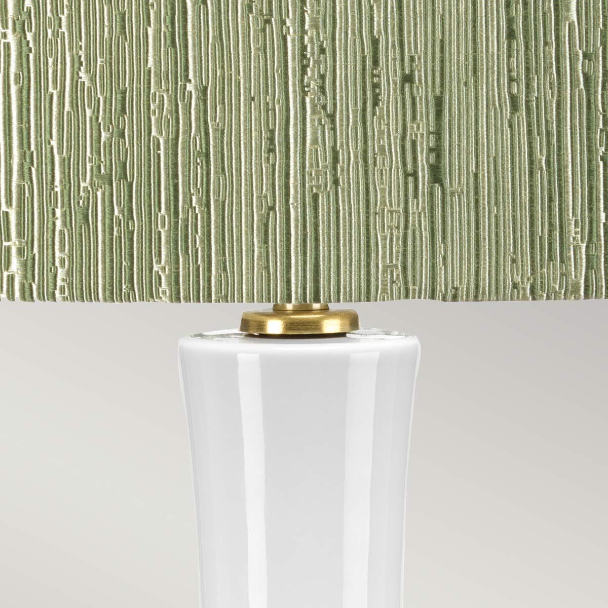 Milo 1-flammige Tischlampe - Gealtertes Messing, Weiß, Grün