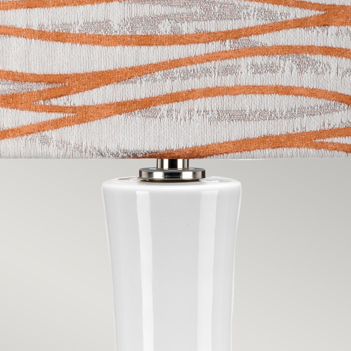 Milo 1-flammige Tischlampe - Poliertes Nickel, Weiß, Orange