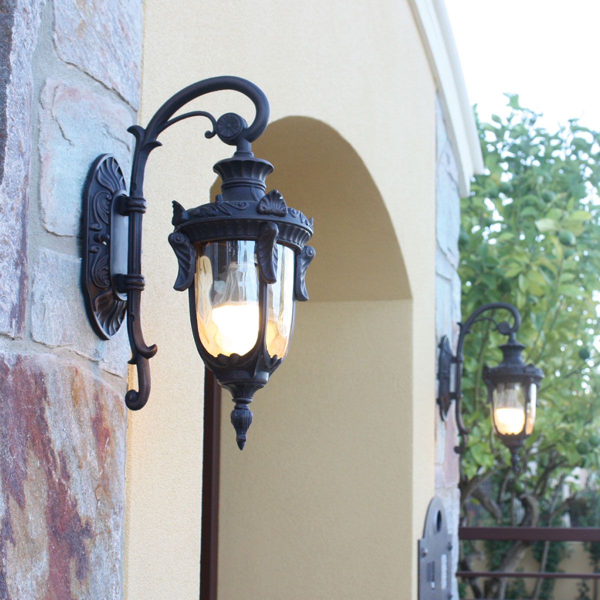 Philadelphia 1 - flammige kleine Wandlaterne - Altbronze - Elsteadlighting - PH2 - S - OB