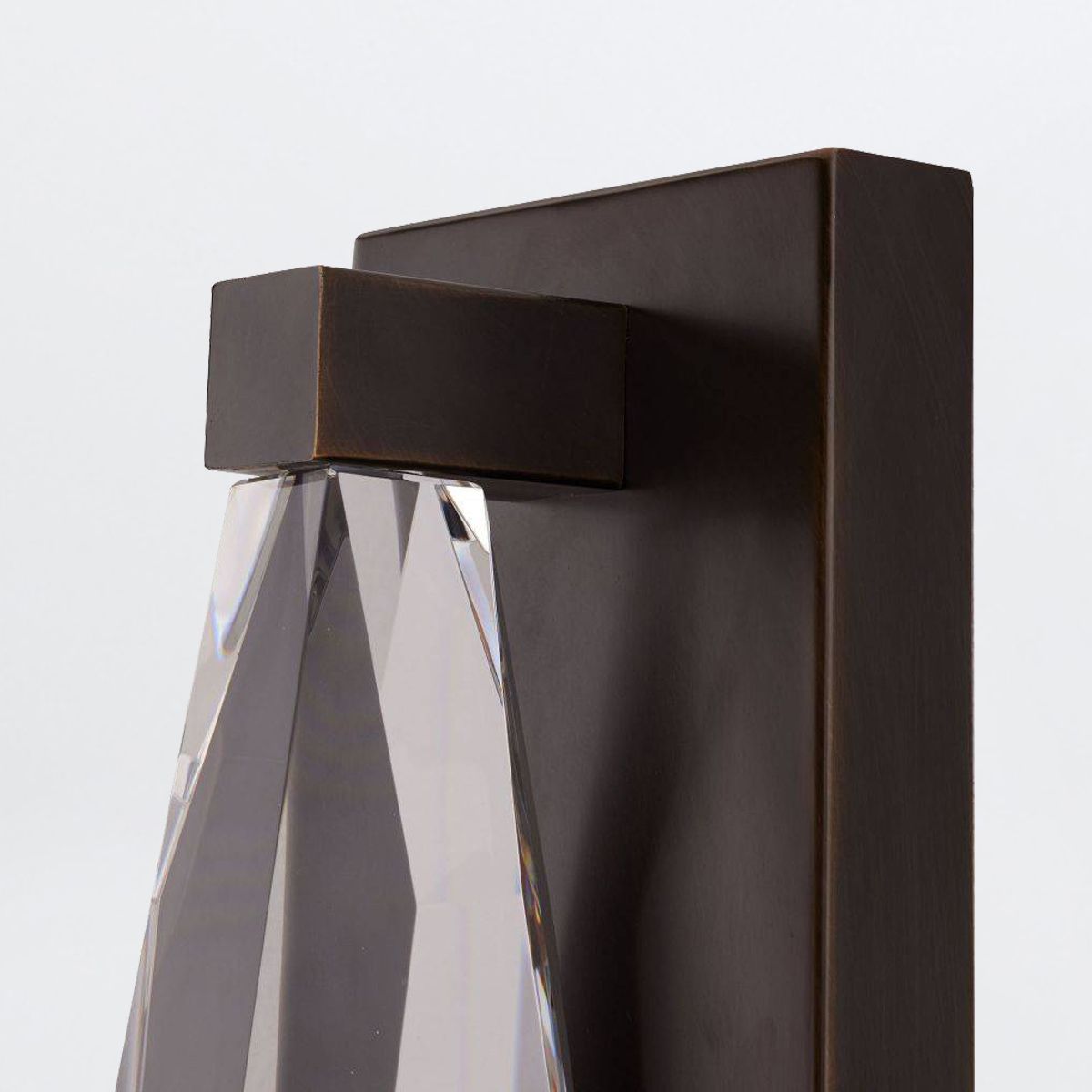 Arteriors Maisie Wandleuchte 2-flammig in englische Bronze