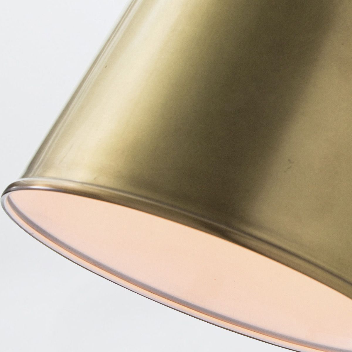 Arteriors Watson Wandleuchte 1-flammig in Antikmessing und Bronze