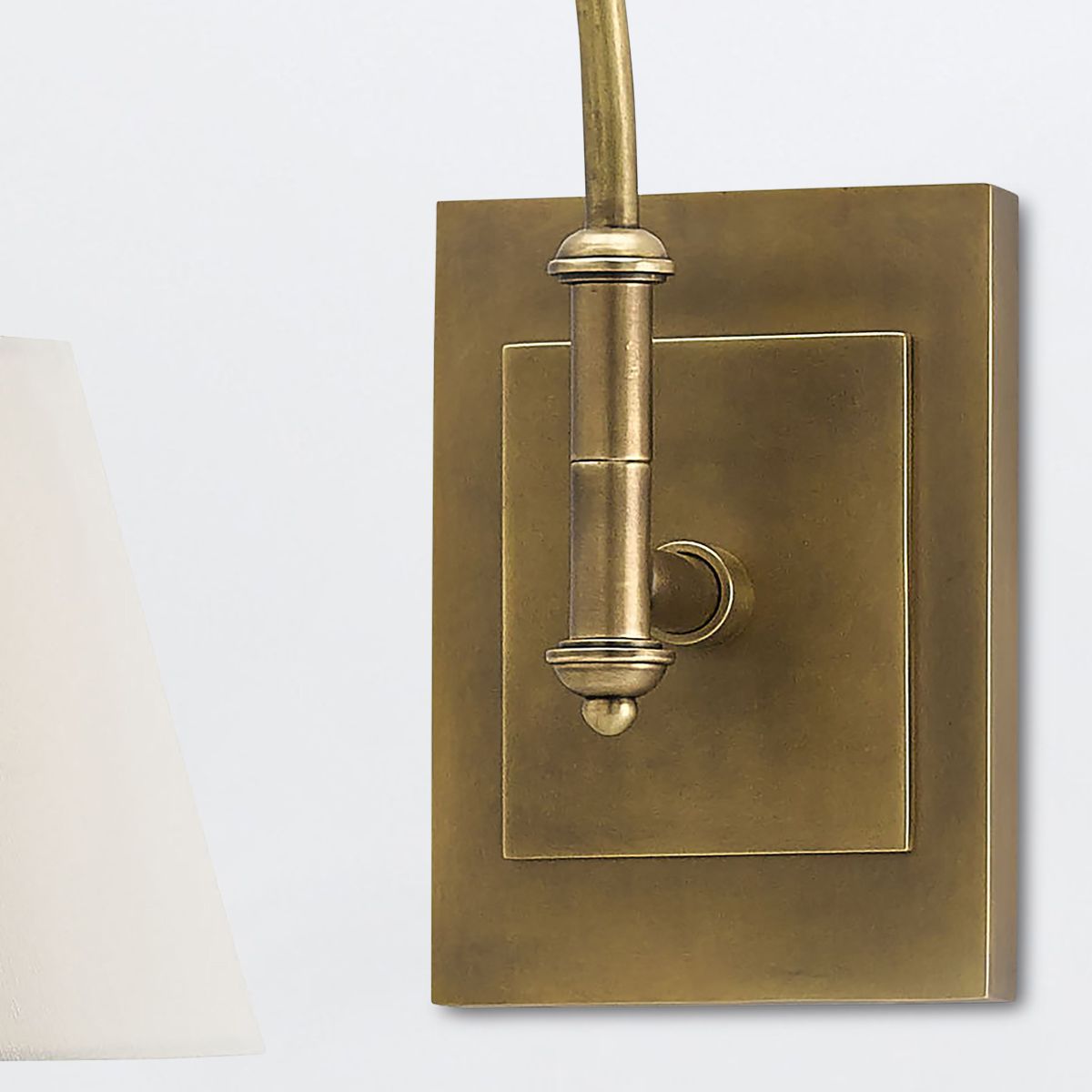 Currey & Company – Ashby Wandleuchte 1-flammig Gold