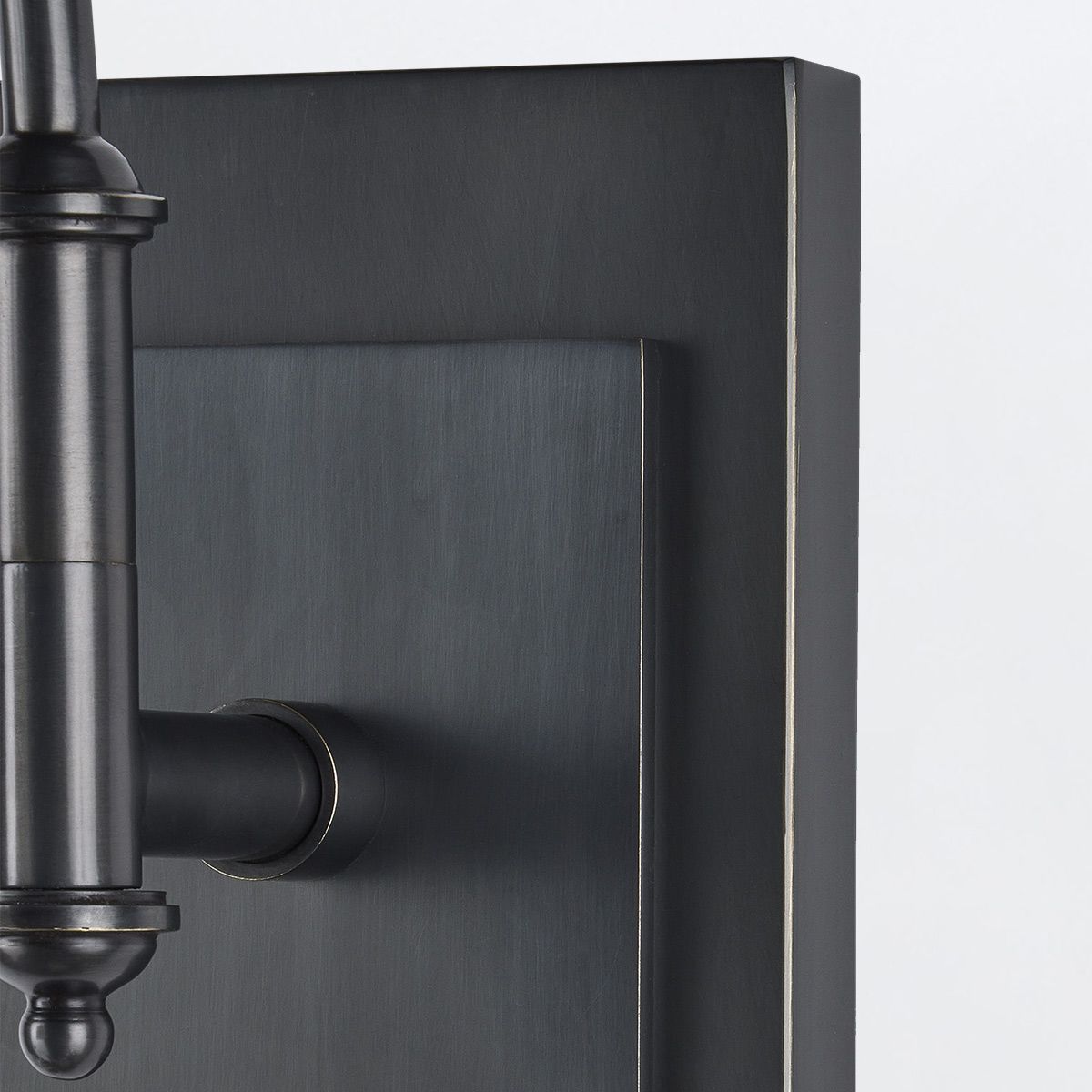 Currey & Company – Ashby Wandleuchte 1-flammig Bronze