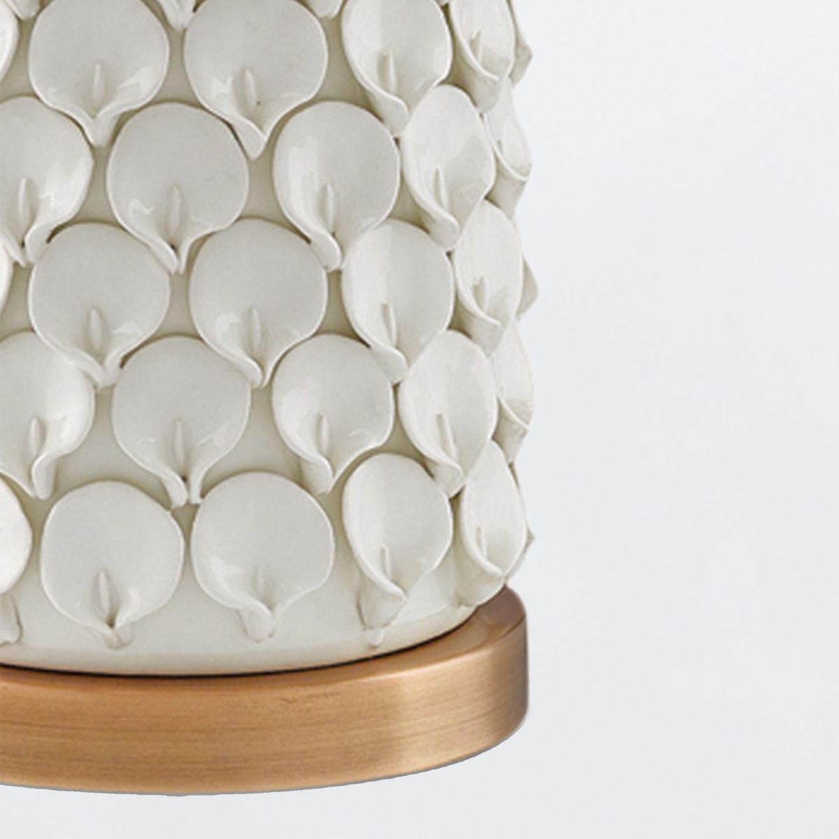 Currey & Company – Calla Lily Tischleuchte 1-flammig Beige/Gold