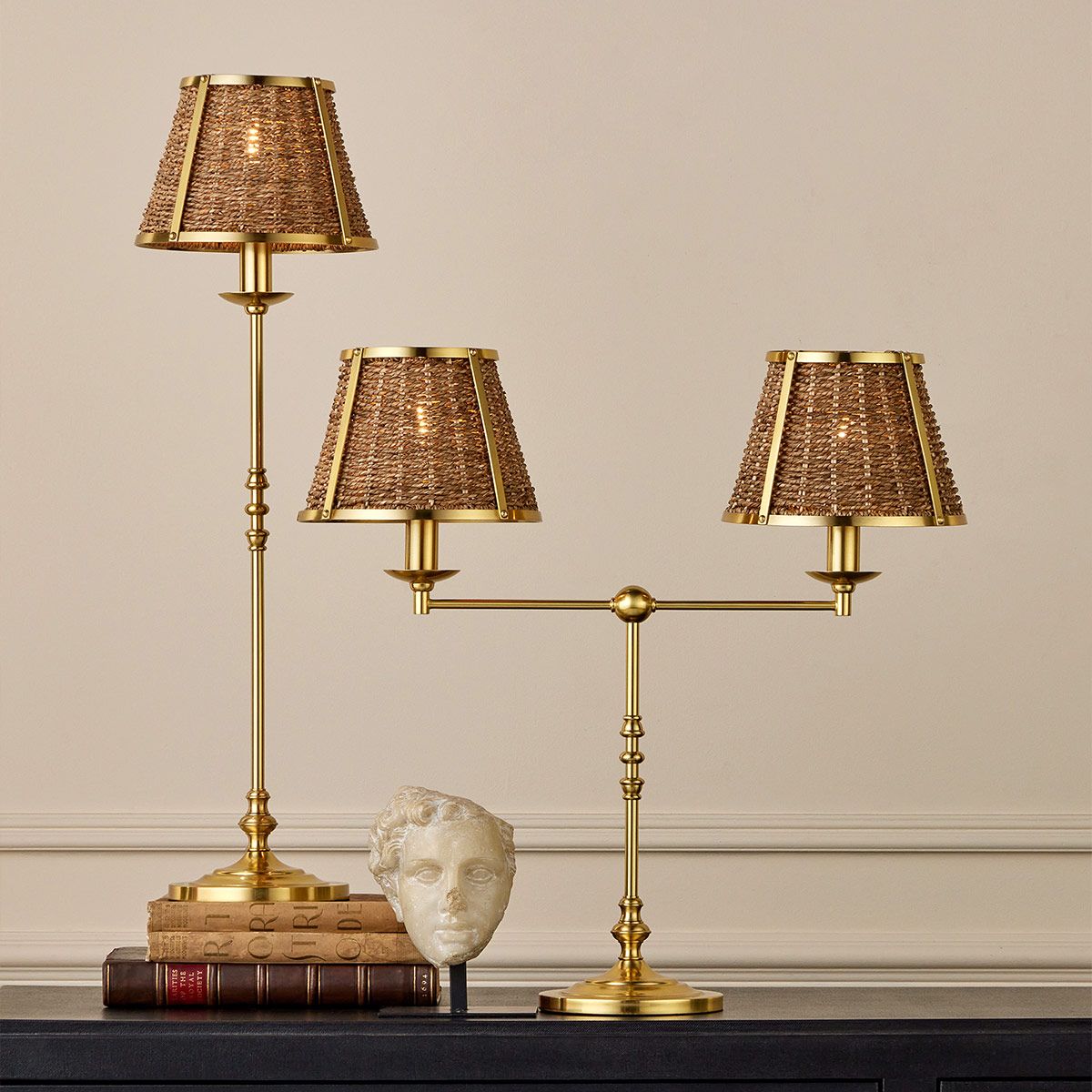 Currey & Company – Deauville Tischleuchte 1-flammig Gold
