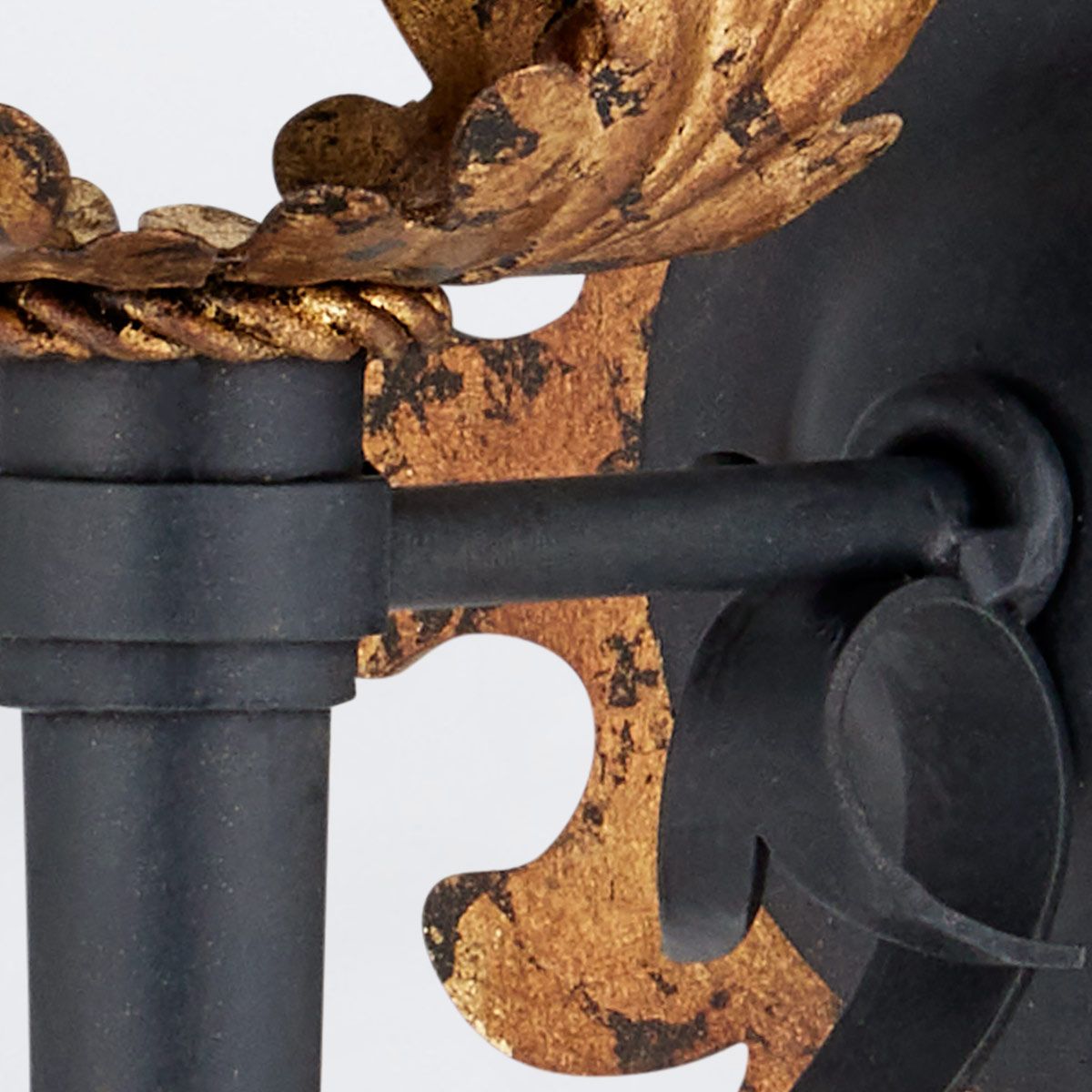 Currey & Company – Duke Wandleuchte 3-flammig Gold/Schwarz
