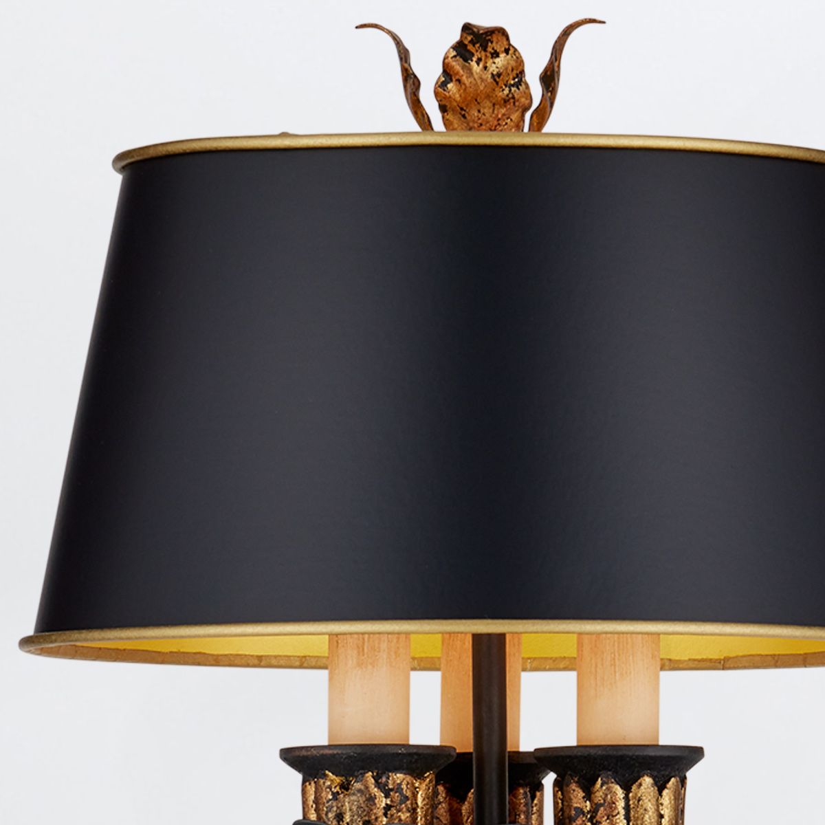 Currey & Company – Duke Wandleuchte 3-flammig Gold/Schwarz