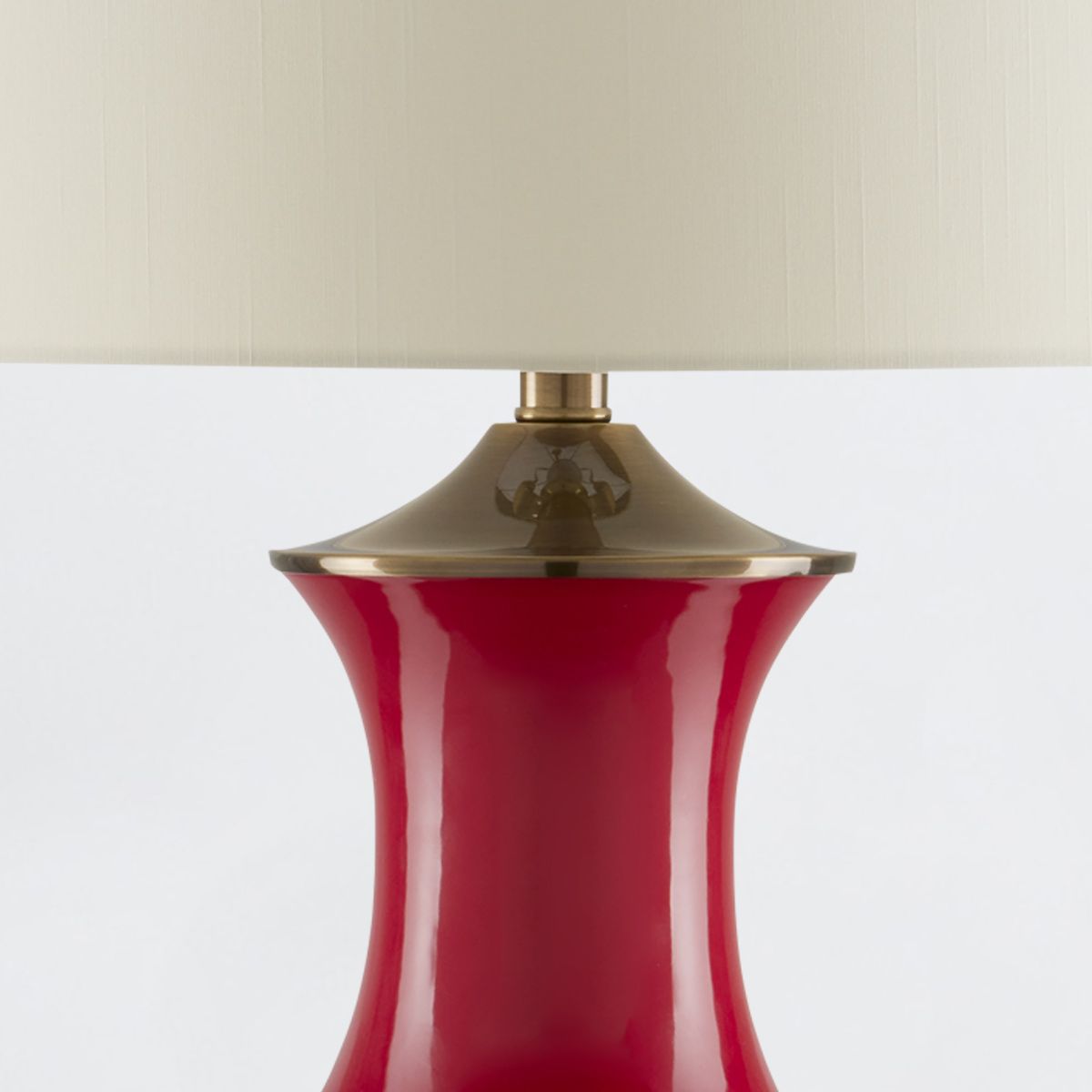 Currey & Company – Lilou Tischleuchte 1-flammig Rot/Gold