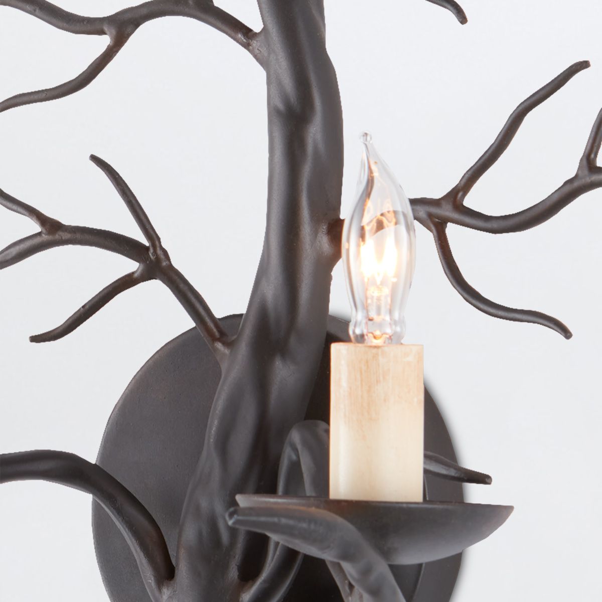 Currey & Company – Treetop Wandleuchte 2-flammig Old Iron