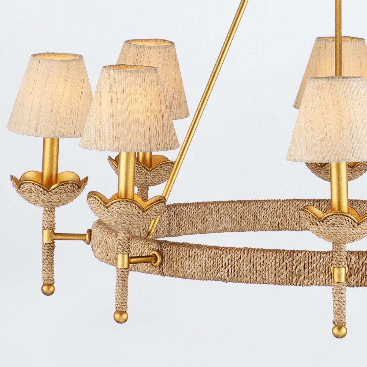 Currey & Company – Vichy Kronleuchter 8-flammig Gold