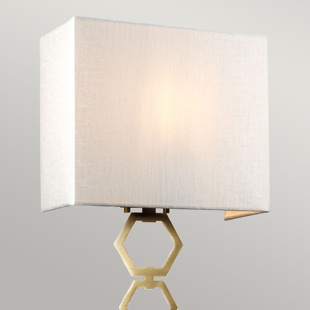 Ria Medium 1-flammige Wandleuchte - Gealtertes Messing