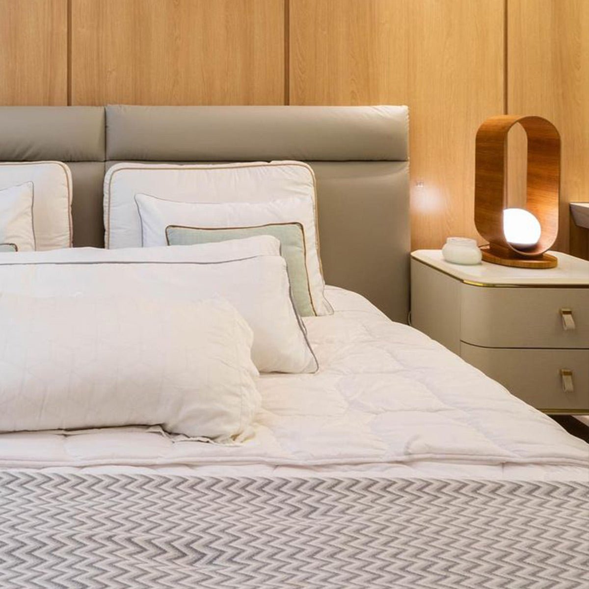 Sfera Tischleuchte - Accord Lighting - QN - SFERA - TL - L - TEAK